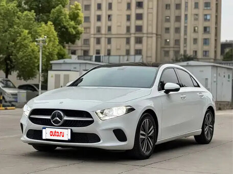 2023 Mercedes-Benz A-Класс 180 Long IV (W177) Рестайлинг, белый, 1740000 рублей, вид 1