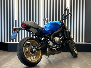 2022 Yamaha XSR900, синий, 890000 рублей, вид 5