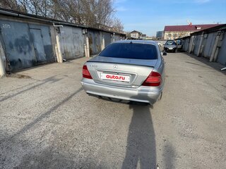 2001 Mercedes-Benz S-Класс 500 IV (W220), серый, 360000 рублей, вид 4