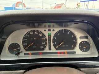 1992 Toyota Mark II VII (X90), серебристый, 540000 рублей, вид 3