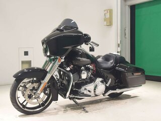2014 Harley-Davidson Street Glide, чёрный, 1399000 рублей, вид 4