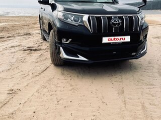 2019 Toyota Land Cruiser Prado 150 Series Рестайлинг 2, чёрный, 4850000 рублей, вид 4