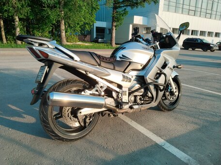 2002 Yamaha FJR1300, серебристый, 480000 рублей, вид 3