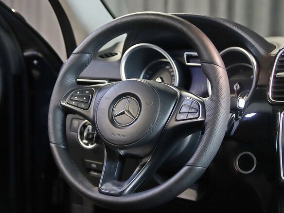 2016 Mercedes-Benz GLS 350 d I (X166), синий, 3599000 рублей - вид 11