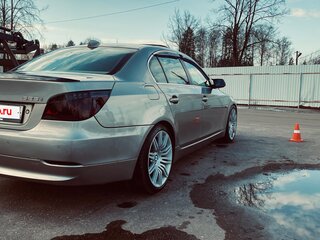 2008 BMW 5 серии 525i V (E60/E61) Рестайлинг, бежевый, 1350000 рублей, вид 4