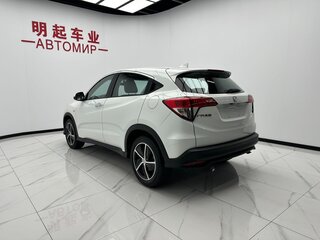 2021 Honda Vezel I Рестайлинг, белый, 1470000 рублей, вид 5
