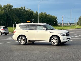 2012 Infiniti QX56 II, белый, 2500000 рублей, вид 3