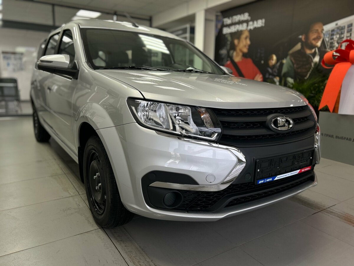 Открыть фотографии: Lada (ВАЗ) Largus I Рестайлинг