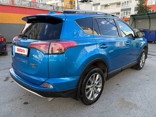 2016 Toyota RAV4 IV (XA40) Рестайлинг, голубой, 2100000 рублей, вид 3