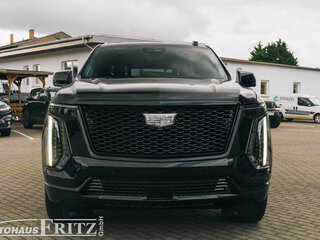 2025 Cadillac Escalade V Рестайлинг, чёрный, 23000000 рублей, вид 3