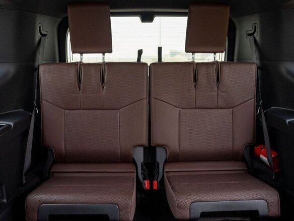 2026 Toyota Land Cruiser Prado 250 Series, серебристый, 9530000 рублей - вид 13