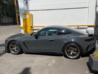2025 Mercedes-Benz AMG GT 63 S E Performance II, серый, 25000000 рублей, вид 5