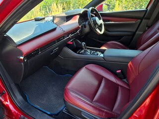2020 Mazda 3 IV (BP), красный, 1900000 рублей, вид 5