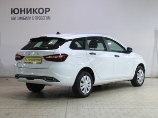 2024 Lada (ВАЗ) Vesta SW I Рестайлинг (NG), белый, 1499000 рублей, вид 2