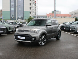 2018 Kia Soul II Рестайлинг, серебристый, 1505000 рублей, вид 1