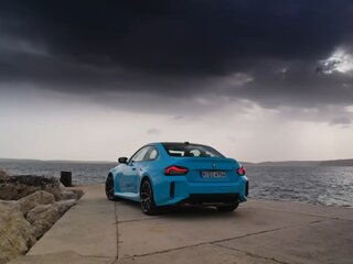 2026 BMW M2 M xDrive G87 Рестайлинг, голубой, 13000000 рублей, вид 2