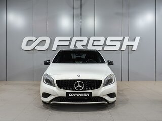 2013 Mercedes-Benz A-Класс 200 III (W176), белый, 1249000 рублей, вид 3