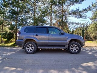 2008 Toyota Land Cruiser Prado 5-speed 120 Series Рестайлинг, серый, 1600000 рублей, вид 3