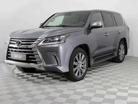 2017 Lexus LX 450d III Рестайлинг 2, серый, 7300000 рублей