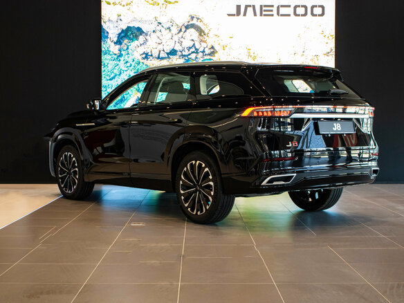 2026 Jaecoo J8, чёрный, 4330000 рублей - вид 3