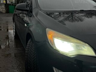 2010 Opel Astra J, чёрный, 540000 рублей, вид 2