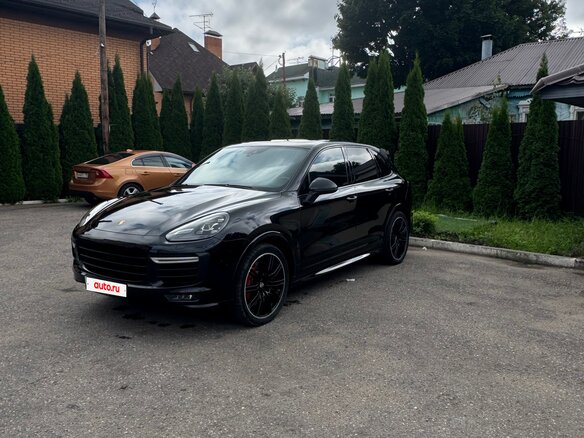 2015 Porsche Cayenne GTS II Рестайлинг (958), чёрный, 3500000 рублей
