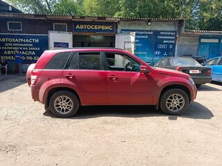2010 Suzuki Grand Vitara II Рестайлинг, красный, 600000 рублей, вид 3