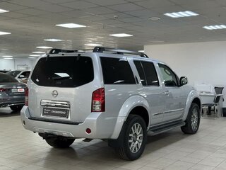 2011 Nissan Pathfinder III Рестайлинг, серебристый, 1050000 рублей, вид 4