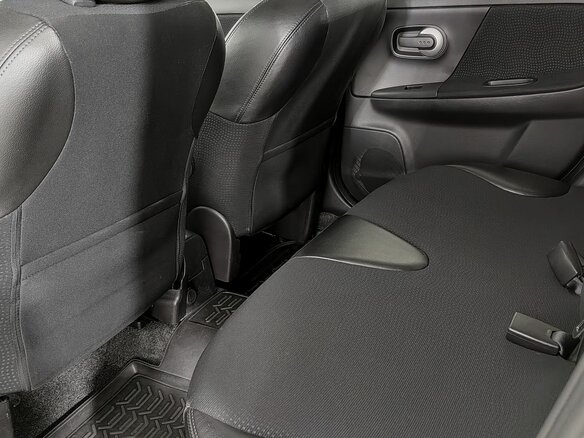 2012 Nissan Note I Рестайлинг, белый - вид 16