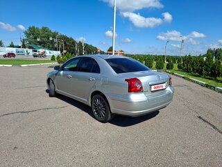 2007 Toyota Avensis II Рестайлинг, серебристый, 900000 рублей, вид 5