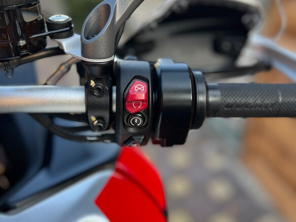 2023 Ducati Multistrada V4, чёрный, 2650000 рублей - вид 16
