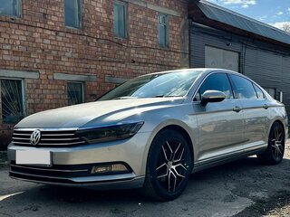 2015 Volkswagen Passat B8, серый, 1560000 рублей, вид 1