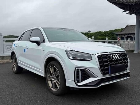 2022 Audi Q2 L 35 TFSI I Рестайлинг, белый, 1800000 рублей, вид 1