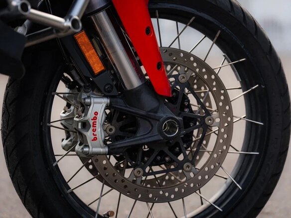 2021 Ducati Multistrada V4, красный, 1290000 рублей - вид 16