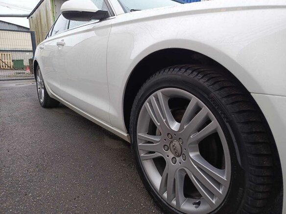 2011 Audi A6 IV (C7), белый, 1450000 рублей - вид 12