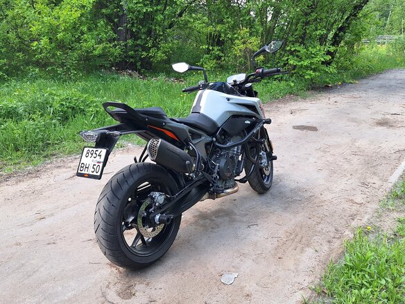 2023 KTM 790 Duke, серый, 875000 рублей - вид 9