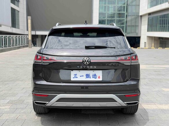 2022 Volkswagen Tayron I Рестайлинг, чёрный, 2285000 рублей - вид 5