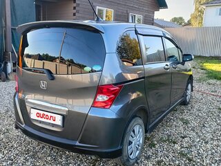 2009 Honda Freed I, серый, 870000 рублей, вид 4