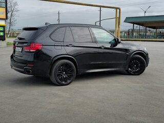 2014 BMW X5 50i III (F15), чёрный, 2950000 рублей, вид 2