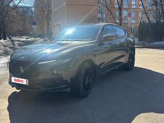 2017 Maserati Levante Diesel I, чёрный, 4300000 рублей, вид 3