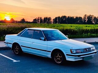 1987 Toyota Mark II V (X70), белый, 1290000 рублей, вид 1