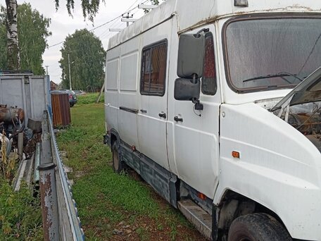 2000 ЗИЛ 5301 "Бычок", белый, 420000 рублей, вид 2