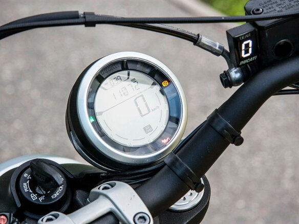 2015 Ducati Scrambler 800, жёлтый, 740000 рублей - вид 8