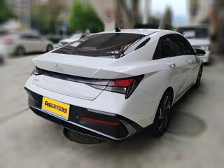 2023 Hyundai Elantra VII (CN7) Рестайлинг, белый, 1500007 рублей, вид 4