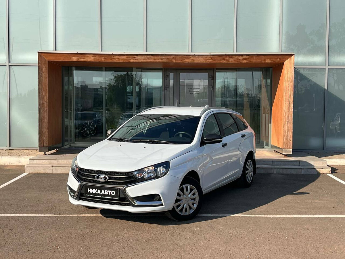 Открыть фотографии: Lada (ВАЗ) Vesta I
