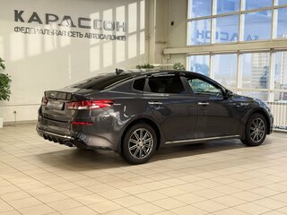 2018 Kia Optima IV Рестайлинг, серый, 1870000 рублей, вид 2