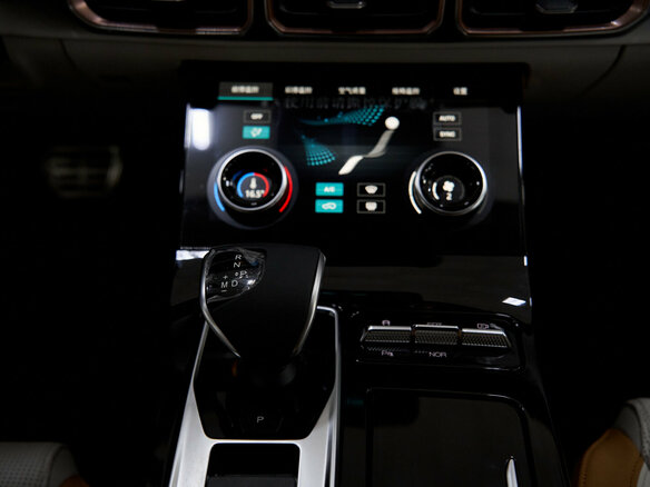 2026 Jetour X70+ I Рестайлинг, белый, 3099000 рублей - вид 18