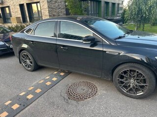 2011 Ford Mondeo IV Рестайлинг, чёрный, 725000 рублей, вид 3