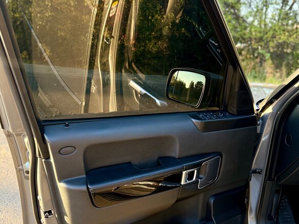 2010 Land Rover Range Rover III Рестайлинг 2, серый, 1800000 рублей - вид 17