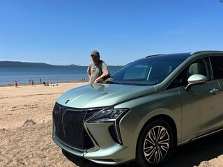 2022 Forthing Yacht, зелёный, 2500000 рублей, вид 3